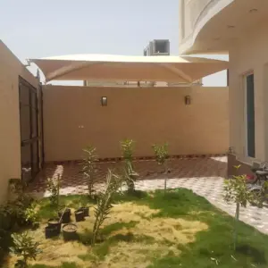 0105 الجزيرة للمظلات والسواتر | مظلات