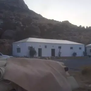 0585 الجزيرة للمظلات والسواتر | بيوت شعر