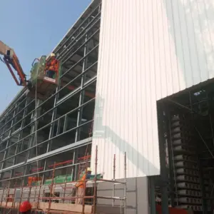 0741 الجزيرة للمظلات والسواتر | ساندوتش بانل