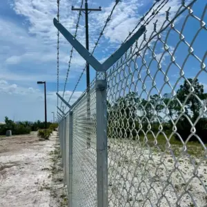 0933 الجزيرة للمظلات والسواتر | شبوك